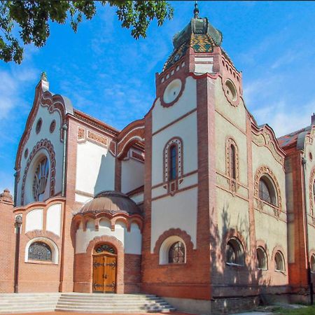 Apartman Boska Lux Суботица Экстерьер фото